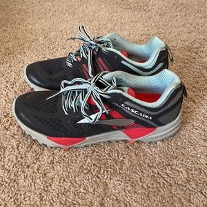 Brooks Cascadia 11 Trail Shoes